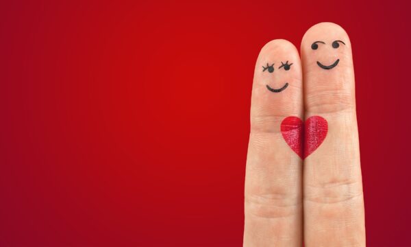 two fingers and heart